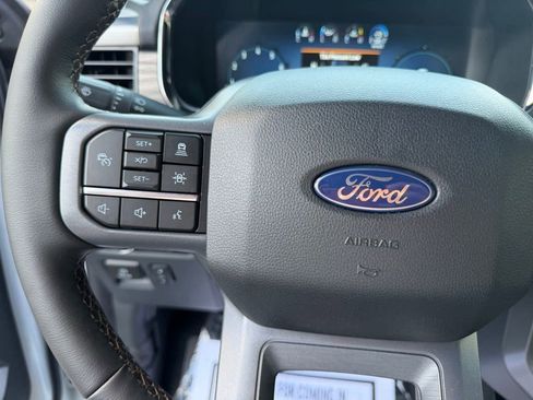 Used 2025 Ford F150 Lariat w/ FX4 Off-Road Package image 19