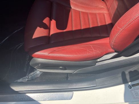 Used 2017 Mercedes-Benz C 300 Sedan image 12