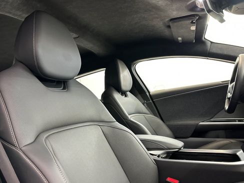 Used 2023 Lucid Air Pure AWD/4WD image 29