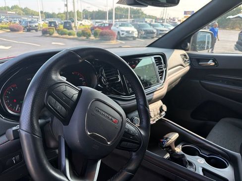 Used 2025 Dodge Durango GT AWD/4WD image 8
