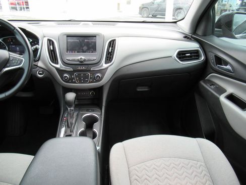 Certified 2022 Chevrolet Equinox LT FWD image 14