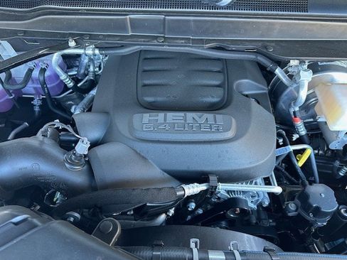 New 2026 RAM 2500 Tradesman w/ Chrome Appearance Group AWD/4WD image 23