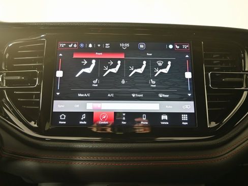 Used 2023 Dodge Durango GT image 28