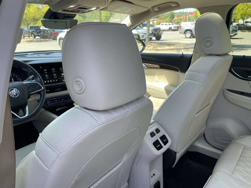 Used 2023 Buick Envision Avenir FWD image 28