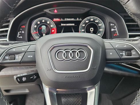 Used 2021 Audi Q8 Premium Plus w/ Premium Plus Package AWD/4WD image 15