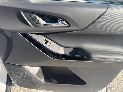 New 2026 Chevrolet Equinox LT w/ LPO, Floor Liner Package image 26