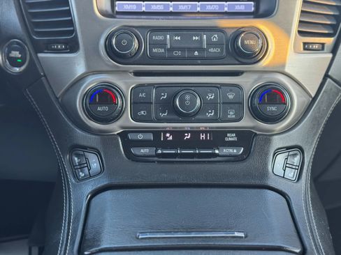 Used 2019 GMC Yukon XL Denali w/ Denali Ultimate Package image 26