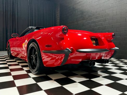 Used 1999 Chevrolet Corvette Convertible w/ Memory Pkg RWD image 30