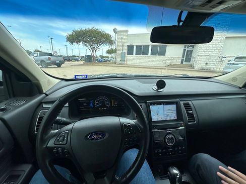 Used 2016 Ford Flex Limited w/ Equipment Group 301A FWD image 30