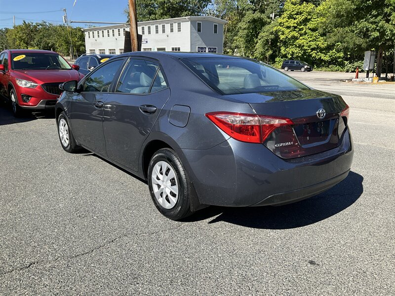 Used 2019 Toyota Corolla L FWD image 7