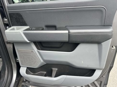Used 2022 Ford F150 XLT w/ Equipment Group 302A High AWD/4WD image 14