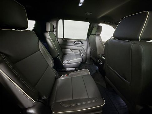 New 2026 GMC Yukon XL Elevation w/ LPO, Floor Liner Package image 23