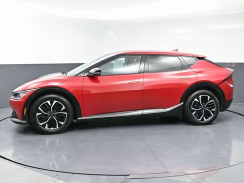 Used 2022 Kia EV6 Wind image 6