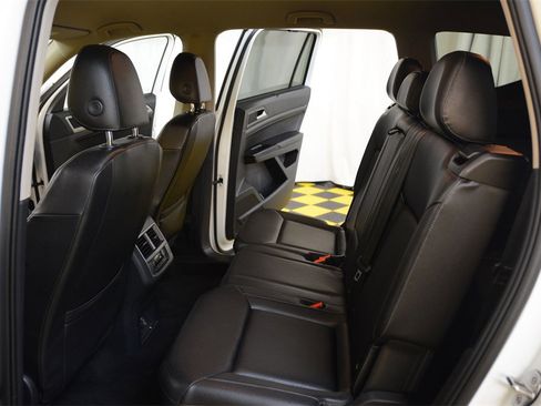 Used 2019 Volkswagen Atlas SE image 27