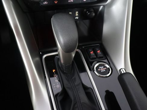 New 2026 Mitsubishi Eclipse Cross LE AWD/4WD image 44
