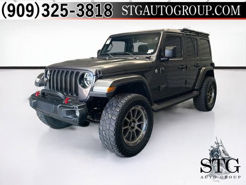 Used 2018 Jeep Wrangler Unlimited Sahara AWD/4WD image 1