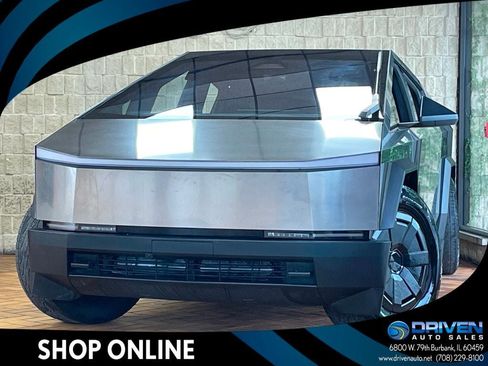 Used 2024 Tesla Cybertruck AWD Crew Cab image 1