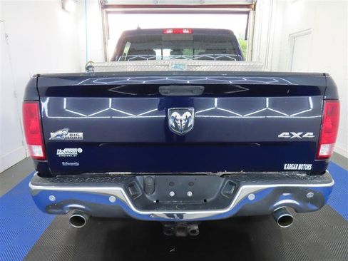 Used 2019 RAM 1500 Big Horn AWD/4WD image 11