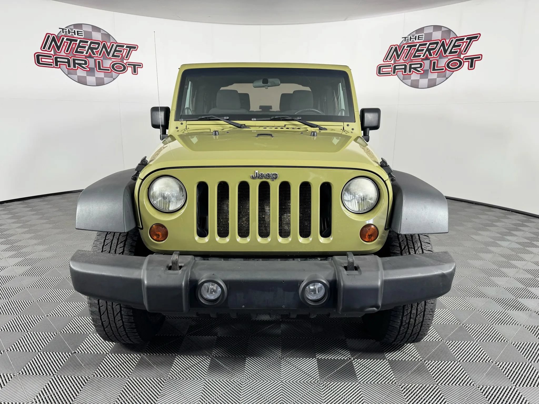 Used 2013 Jeep Wrangler Sport AWD/4WD image 2