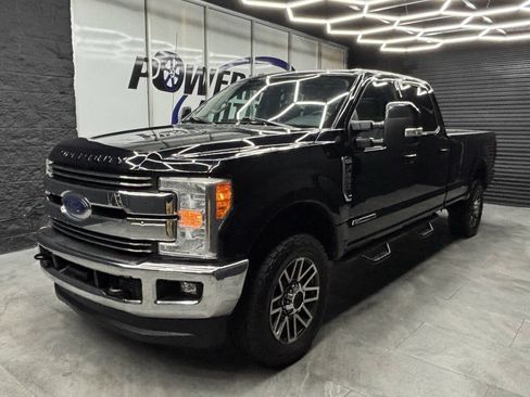 Used 2017 Ford F350 Lariat AWD/4WD image 5