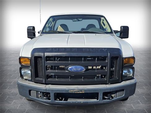 Used 2008 Ford F350 2WD Regular Cab Super Duty image 2