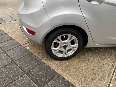 Used 2014 Ford Fiesta SE image 14