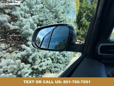 Used 2025 Toyota Tacoma TRD Off-Road image 23