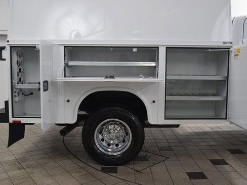 Used 2026 RAM 3500 Tradesman w/ Chrome Appearance Group image 41