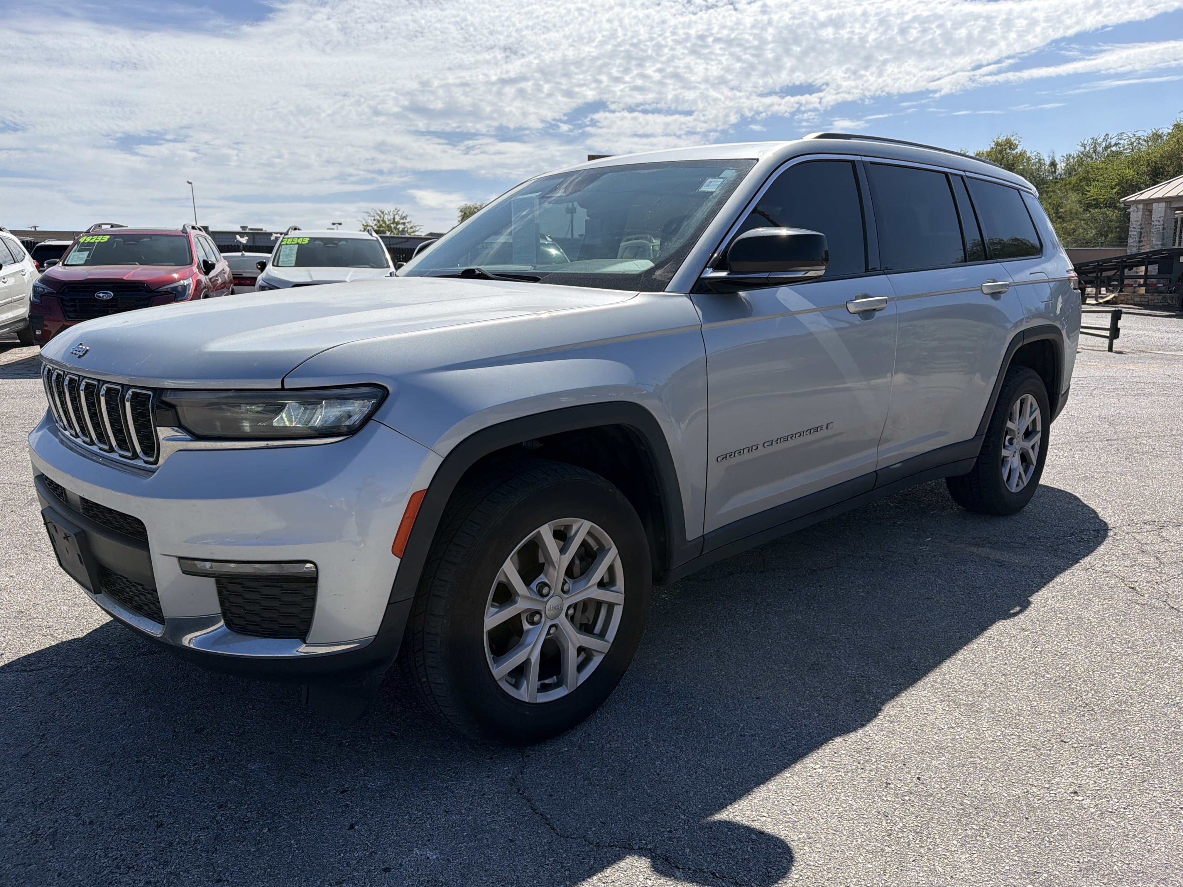 Used 2021 Jeep Grand Cherokee L Limited AWD/4WD image 7