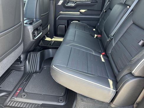 New 2026 GMC Sierra 1500 AT4X w/ LPO, Black Badging Package AWD/4WD image 25