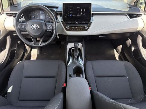 Used 2024 Toyota Corolla LE FWD image 11