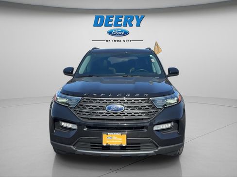 Certified 2024 Ford Explorer XLT w/ Equipment Group 202A AWD/4WD image 2