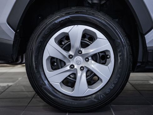 Used 2024 Toyota RAV4 LE image 14