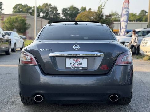 Used 2012 Nissan Maxima 3.5 SV w/ Premium Pkg FWD image 6