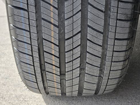 Certified 2023 Lexus ES 350 w/ Premium Package image 20