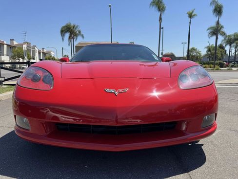 Used 2007 Chevrolet Corvette Coupe w/ Preferred Equipment Group image 12