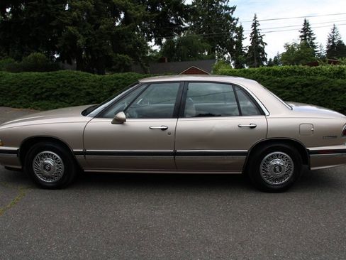 Used 1992 Buick Le Sabre Limited FWD image 12