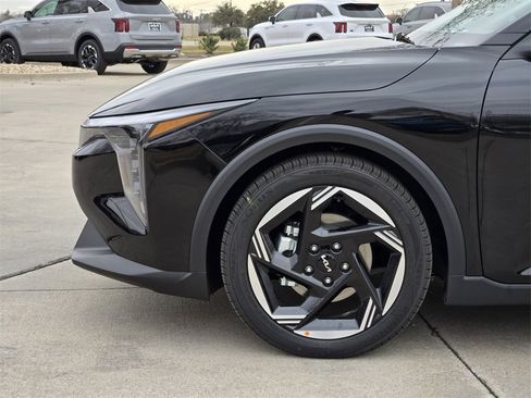 New 2026 Kia K4 EX image 5