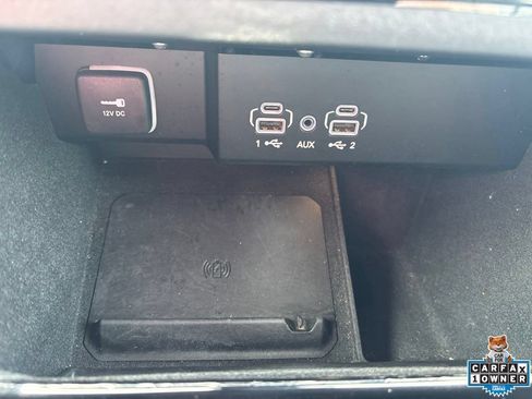 Used 2024 Jeep Wagoneer L Series II w/ Flexible Seating Group AWD/4WD image 70