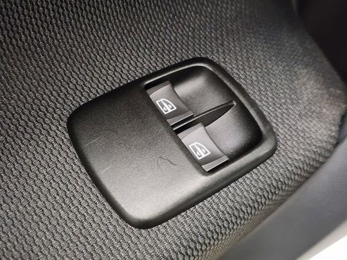 Used 2018 smart fortwo electric drive image 21