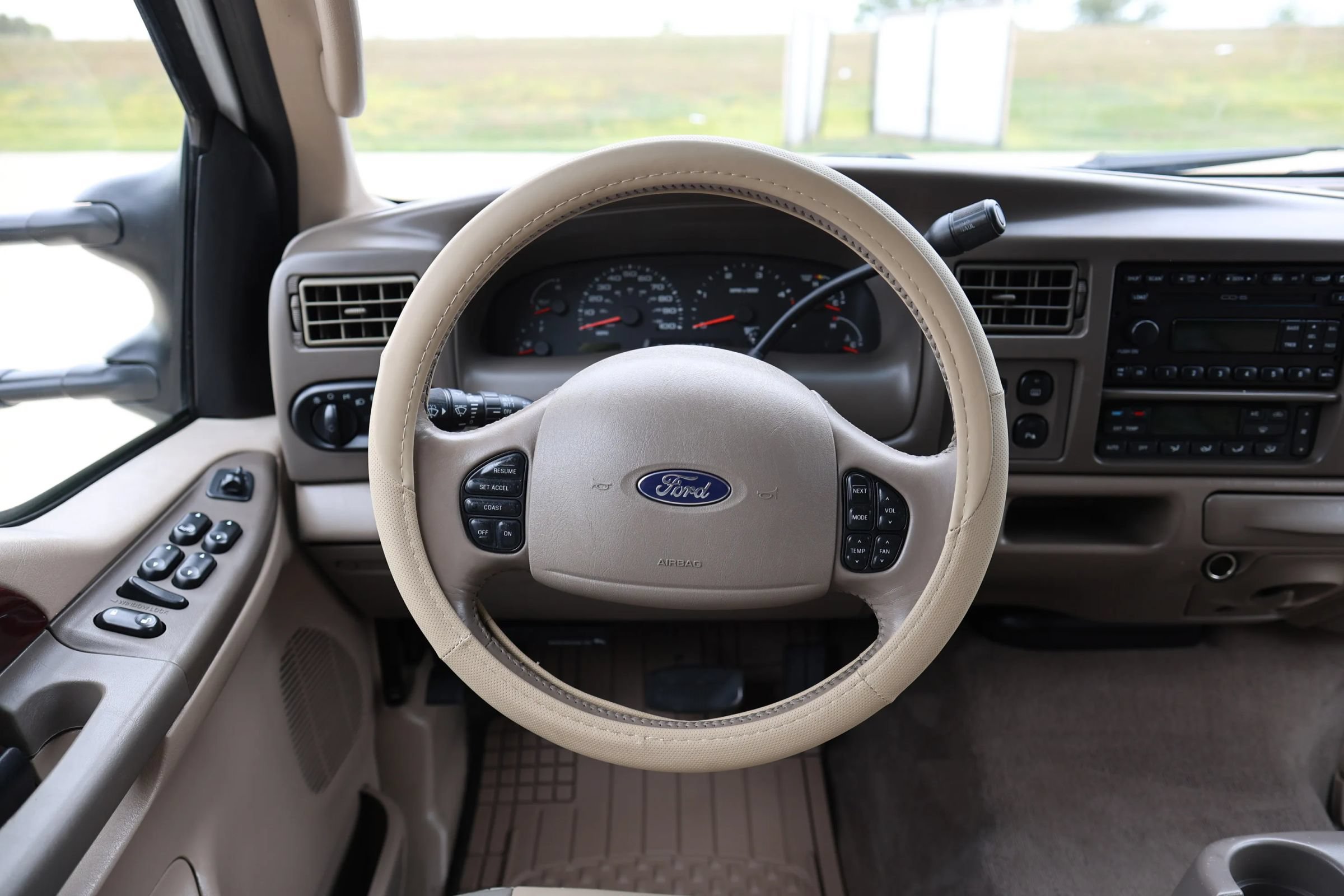 Used 2004 Ford Excursion Eddie Bauer AWD/4WD image 42