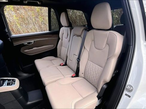 New 2026 Volvo XC90 T8 Plus image 29