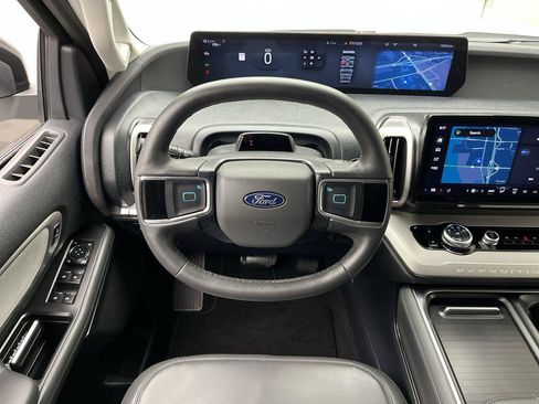 Used 2026 Ford Expedition Max Active AWD/4WD image 14