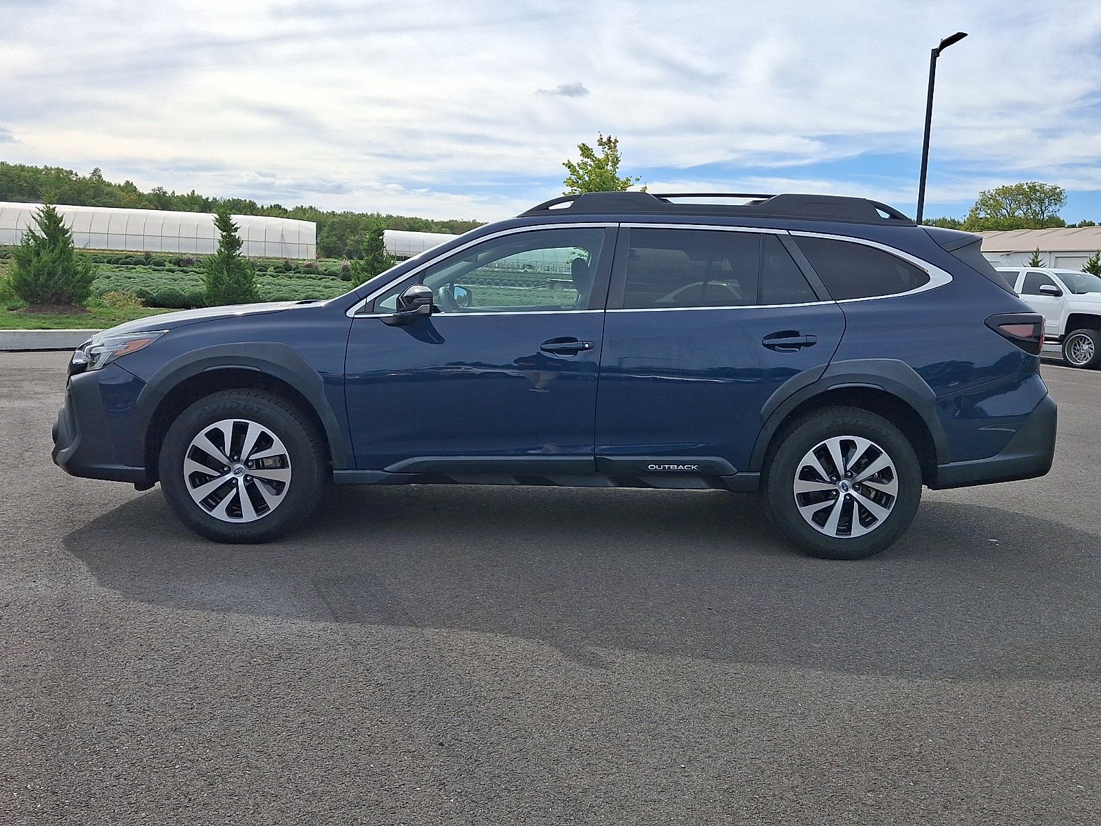 Certified 2024 Subaru Outback Premium AWD/4WD image 4