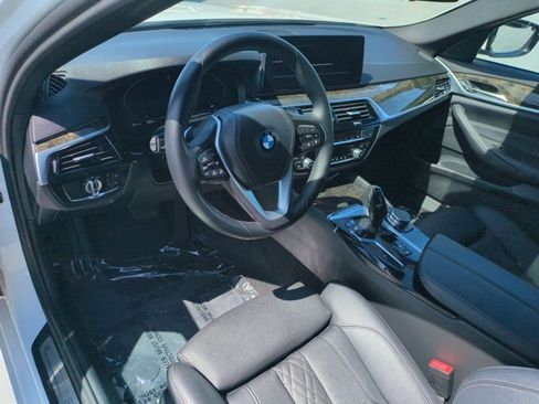 Used 2023 BMW 530i RWD image 10