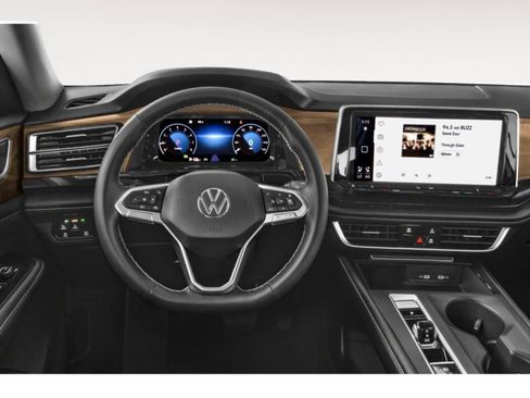 New 2026 Volkswagen Atlas SE AWD/4WD image 1