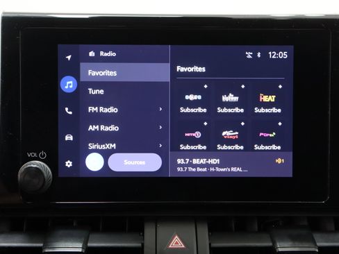 Certified 2025 Toyota RAV4 XLE FWD image 19