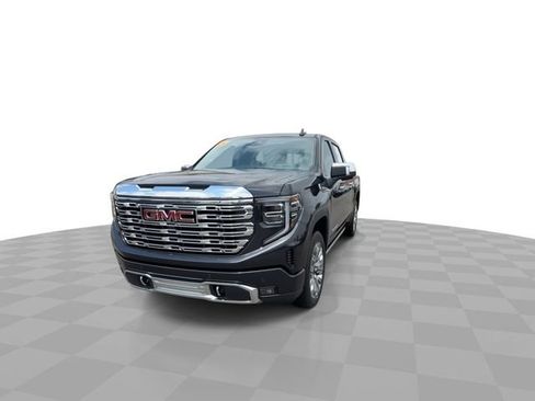 Certified 2024 GMC Sierra 1500 Denali w/ Denali Reserve Package AWD/4WD image 3
