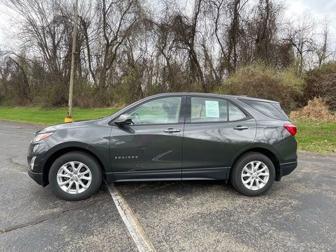 Certified 2019 Chevrolet Equinox LS image 6