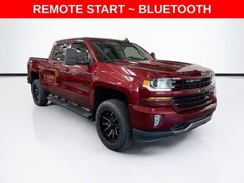 Used 2017 Chevrolet Silverado 1500 LT w/ All Star Edition AWD/4WD image 3